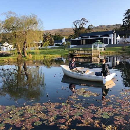 Houw Hoek Hotel Botrivier Bagian luar foto